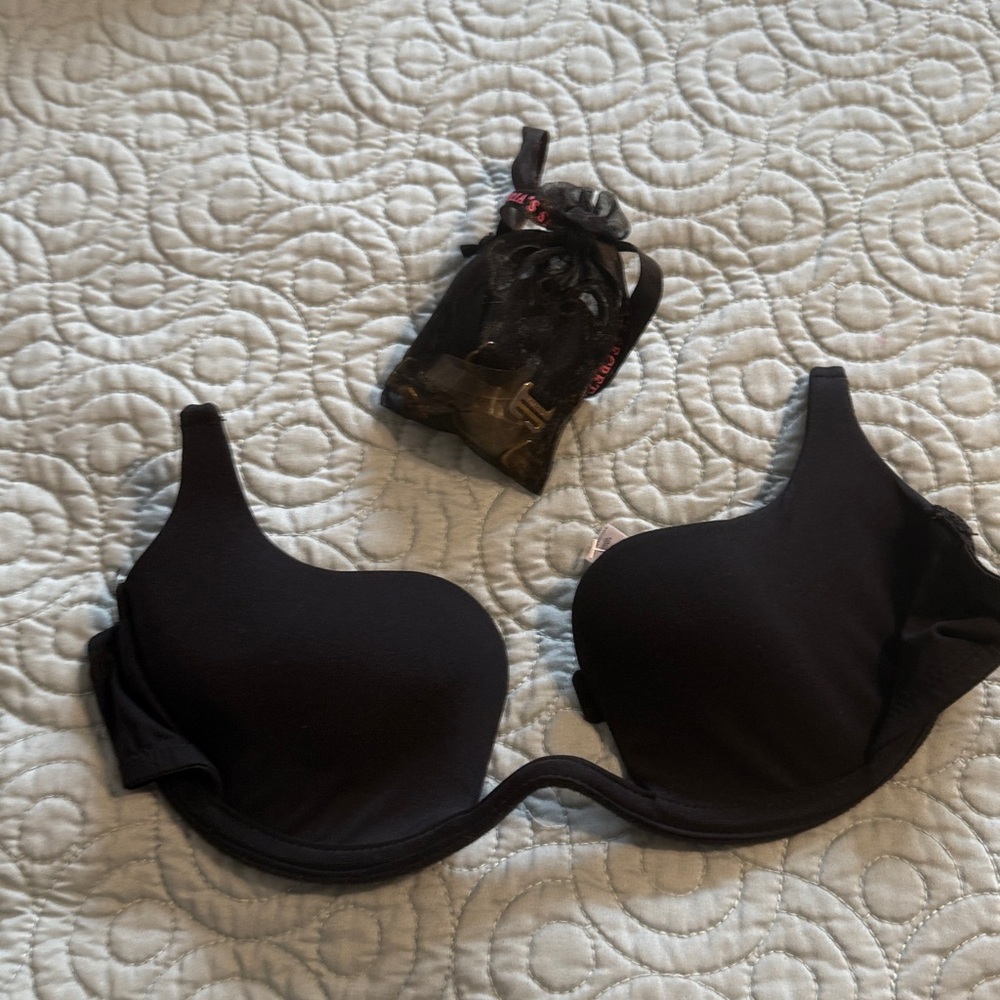 Victoria's Secret Black Bra